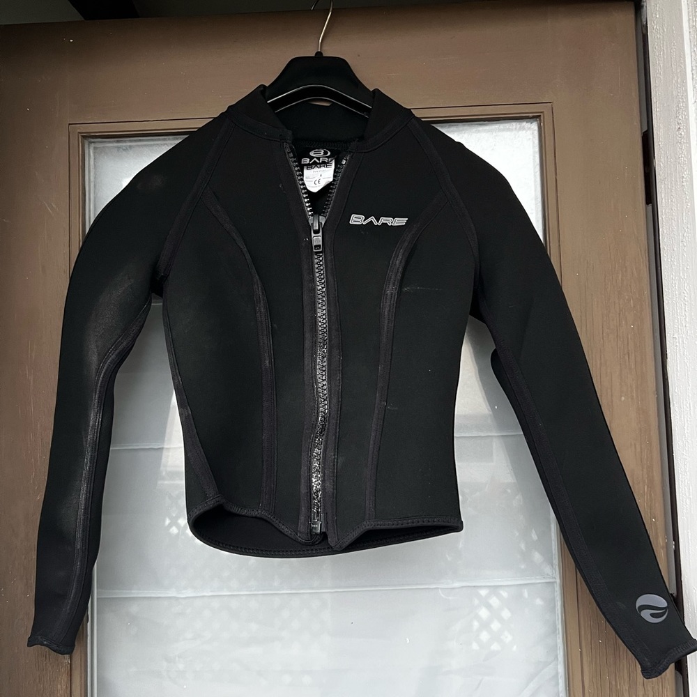 Bare 3mm Women's Wetsuit Jacket size 8 used